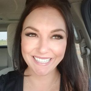 Meet your Posher, Stacia